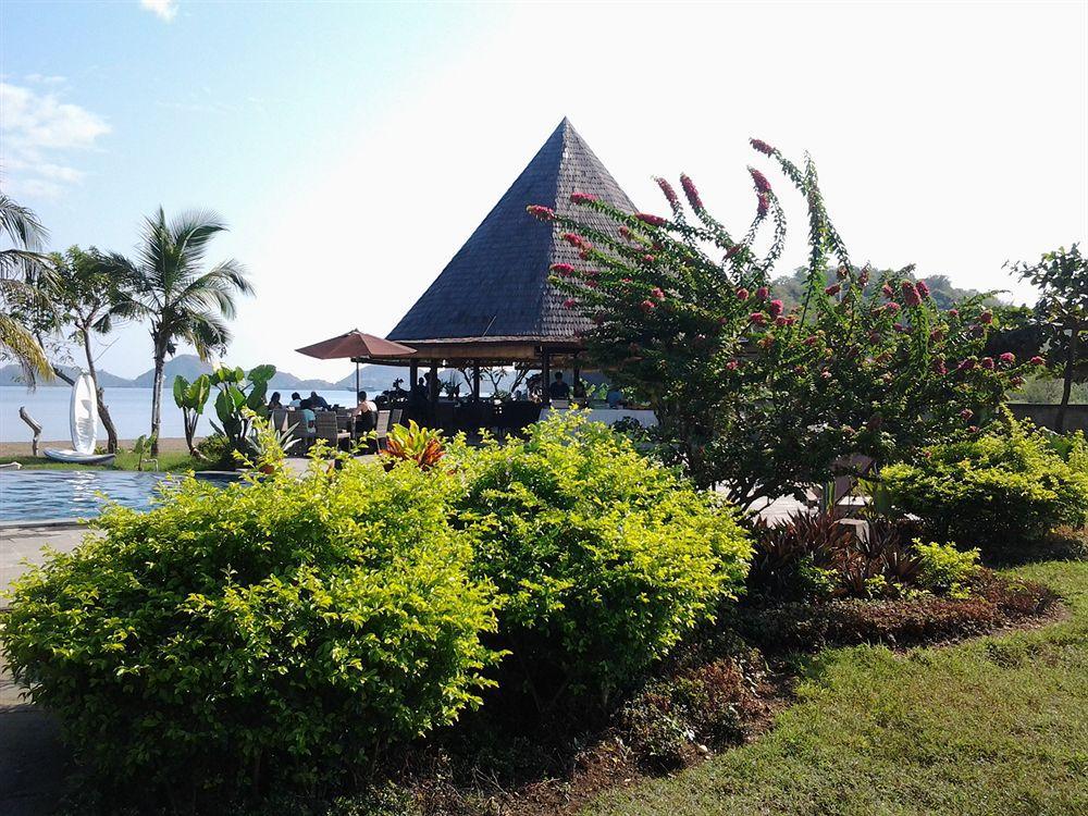Luwansa Beach Resort Labuan Bajo Exteriér fotografie