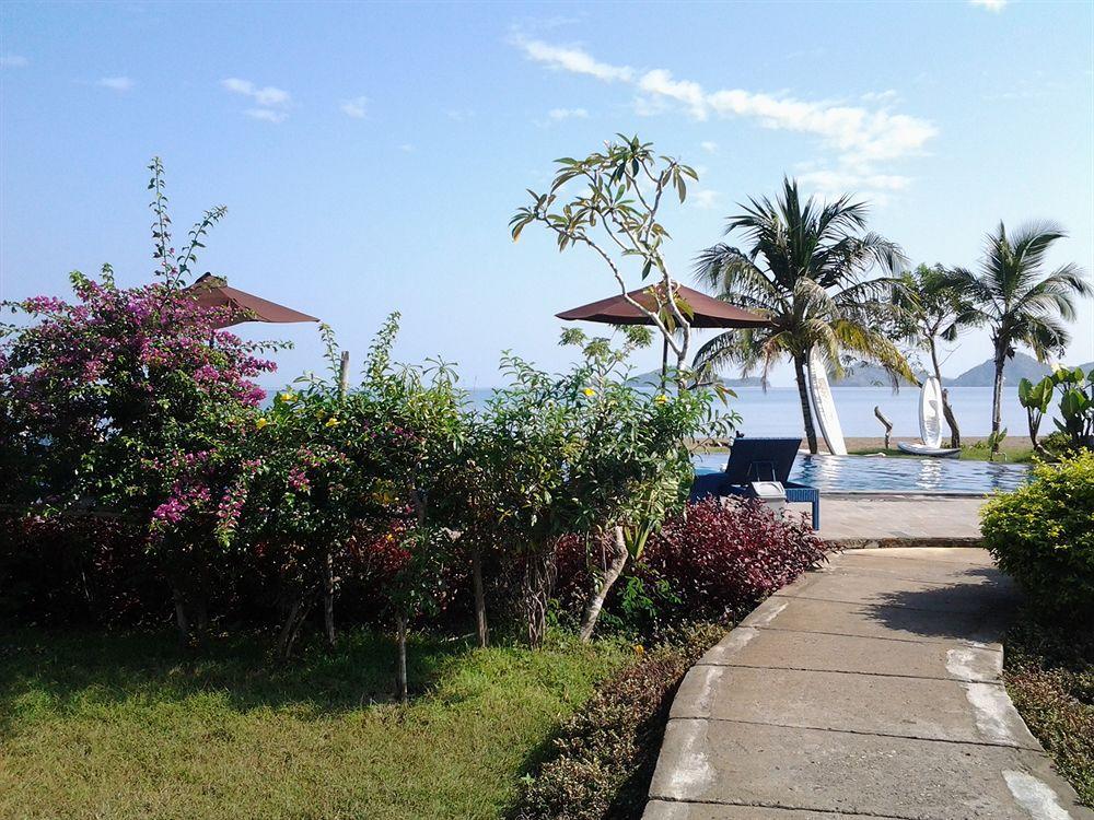 Luwansa Beach Resort Labuan Bajo Exteriér fotografie