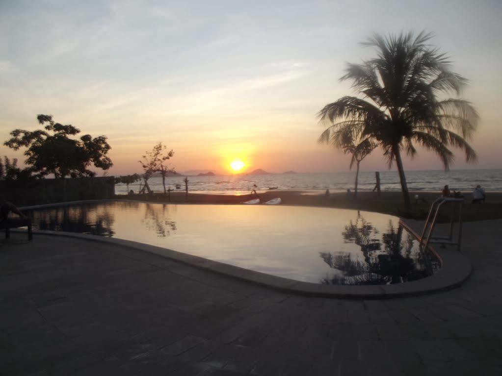 Luwansa Beach Resort Labuan Bajo Exteriér fotografie