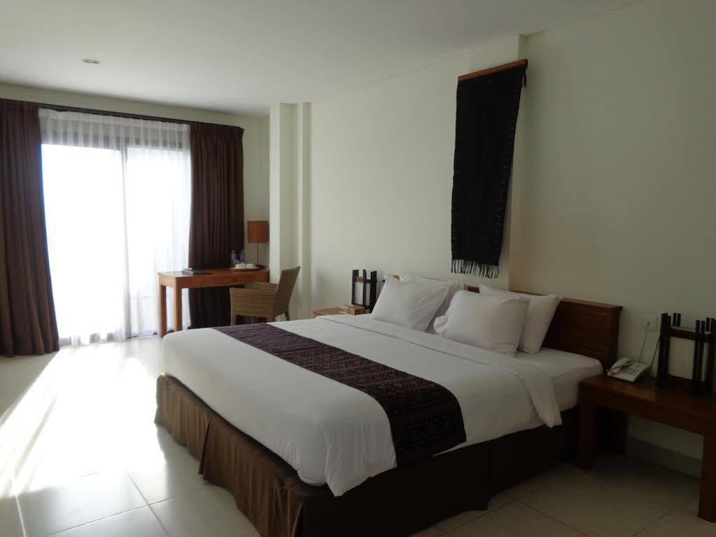 Luwansa Beach Resort Labuan Bajo Exteriér fotografie